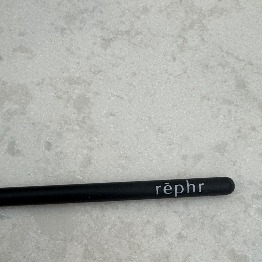 Réphr Black Makeup Brush